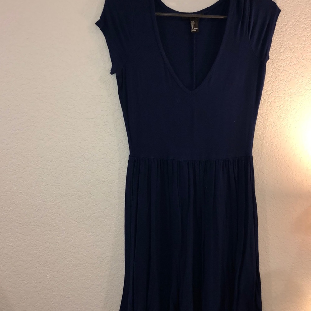 Navy blue knee long v-neck  dress